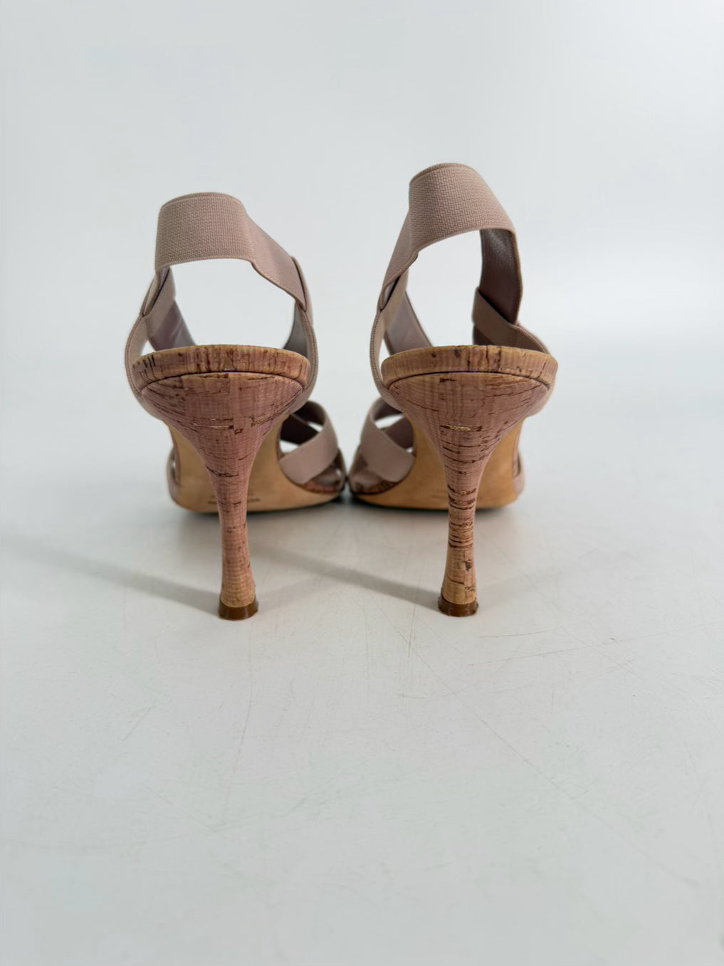 MANOLO BLAHNIK Size Wmns 37.5 Beige Grosgrain Slingback Heels