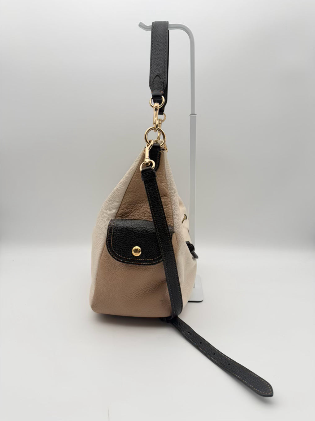 COACH Cream & Black Leather Purse