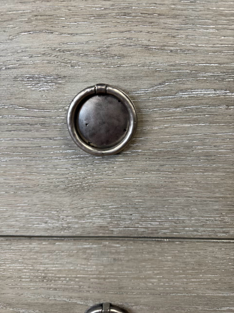 BERNHARDT Weathered Gray Wood 4-Drawer Chest