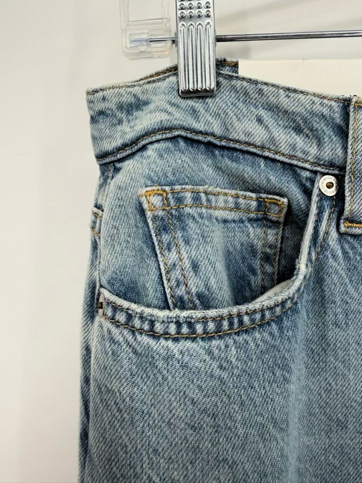7 FOR ALL MANKIND Wmn's Size 28 Blue Denim Frayed Jeans NWT
