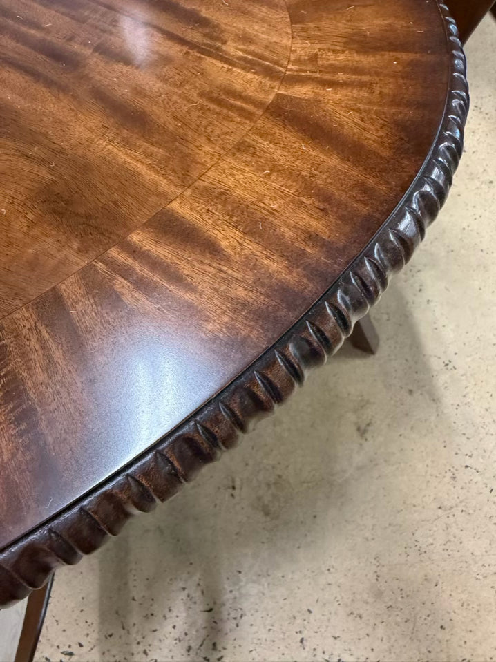 Dark Wood Ornate Pedestal Dinning Table & 8 Chairs w/ Leaves