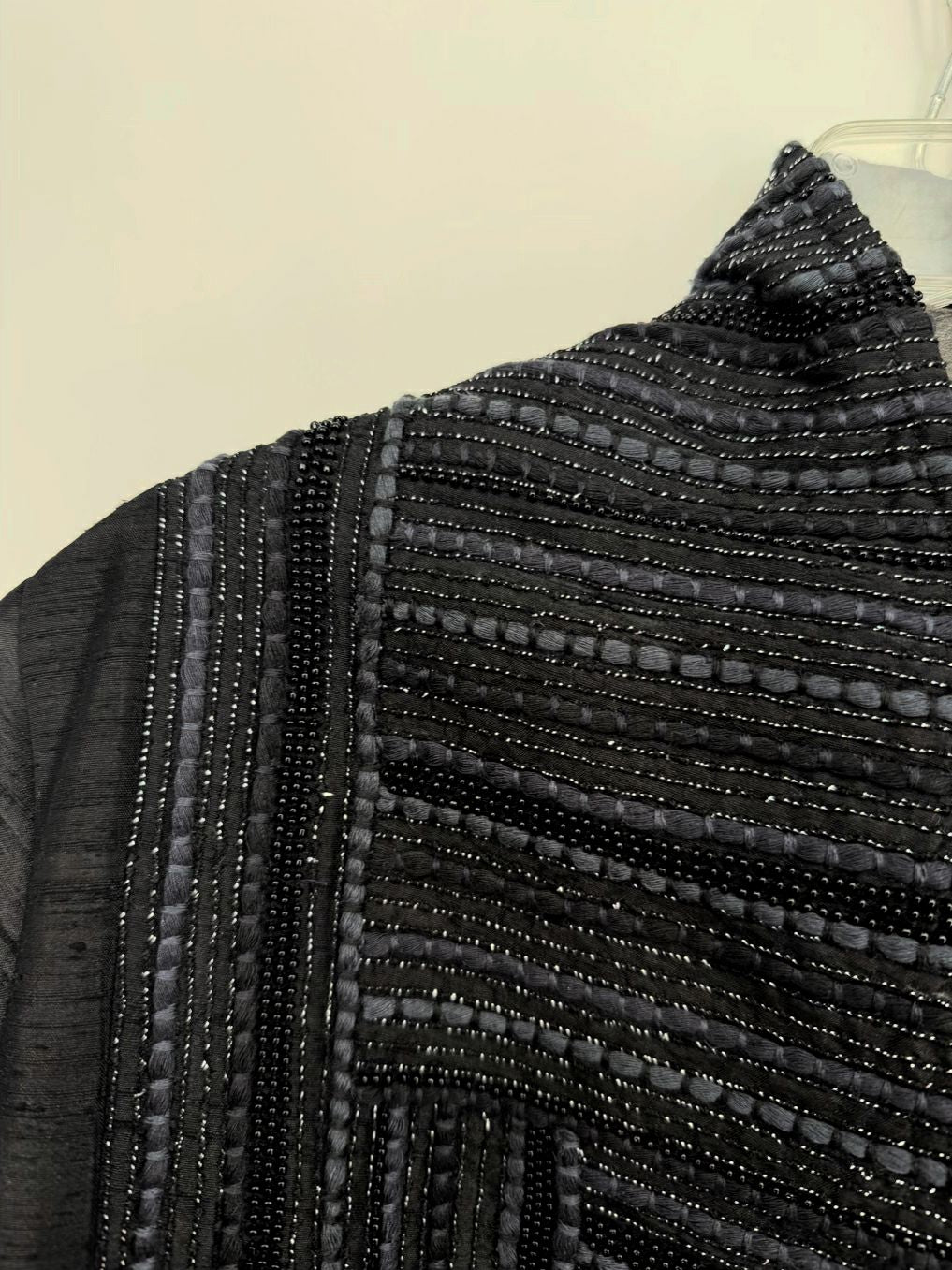 JULIA AMORY Size Wmn's L Black Silk Open Front Long Jacket