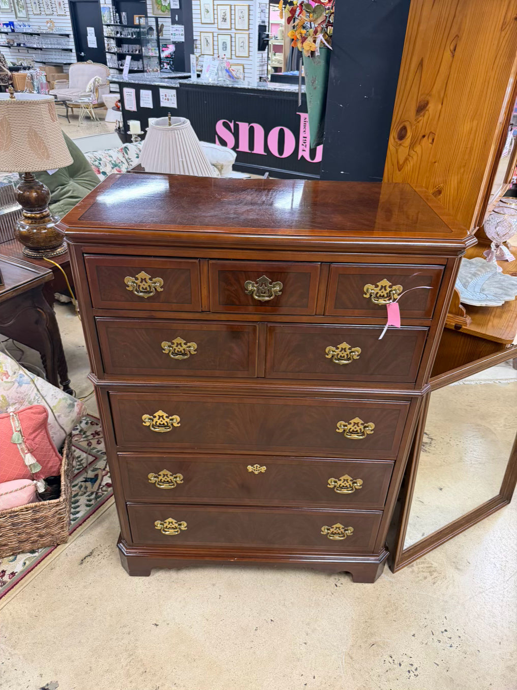 DREXEL Dark Mahogany Chippendale 5 Drawer Chest