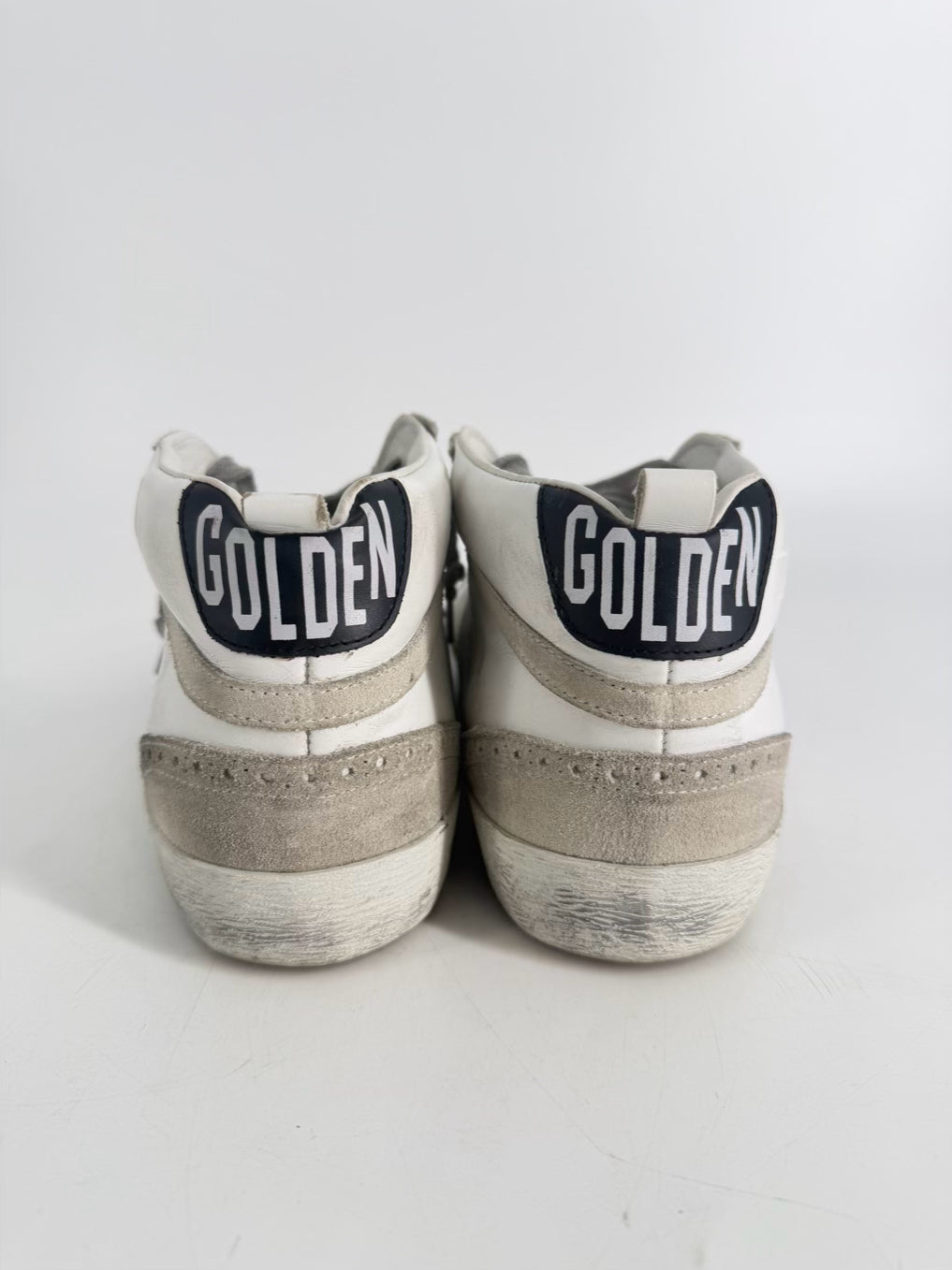 GOLDEN GOOSE Size 46 White & Gray Leather Sneakers