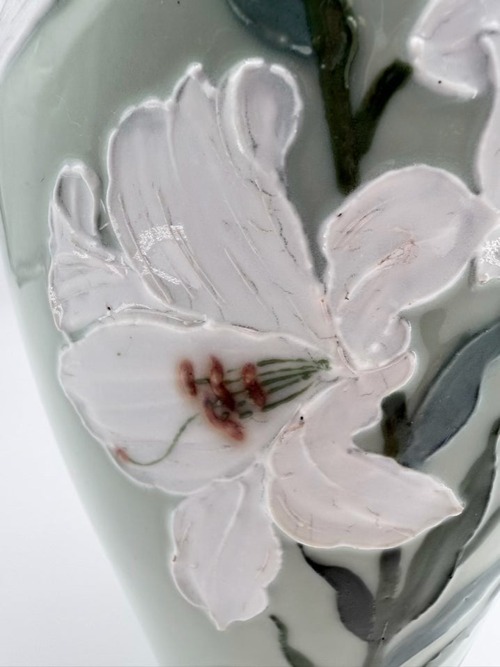 Green & White Porcelain Flower Jar