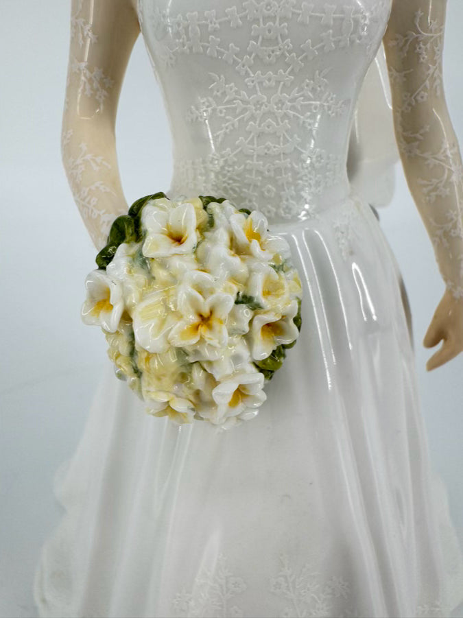 ROYAL DOULTON "Catherine Royal Wedding Day" Figure