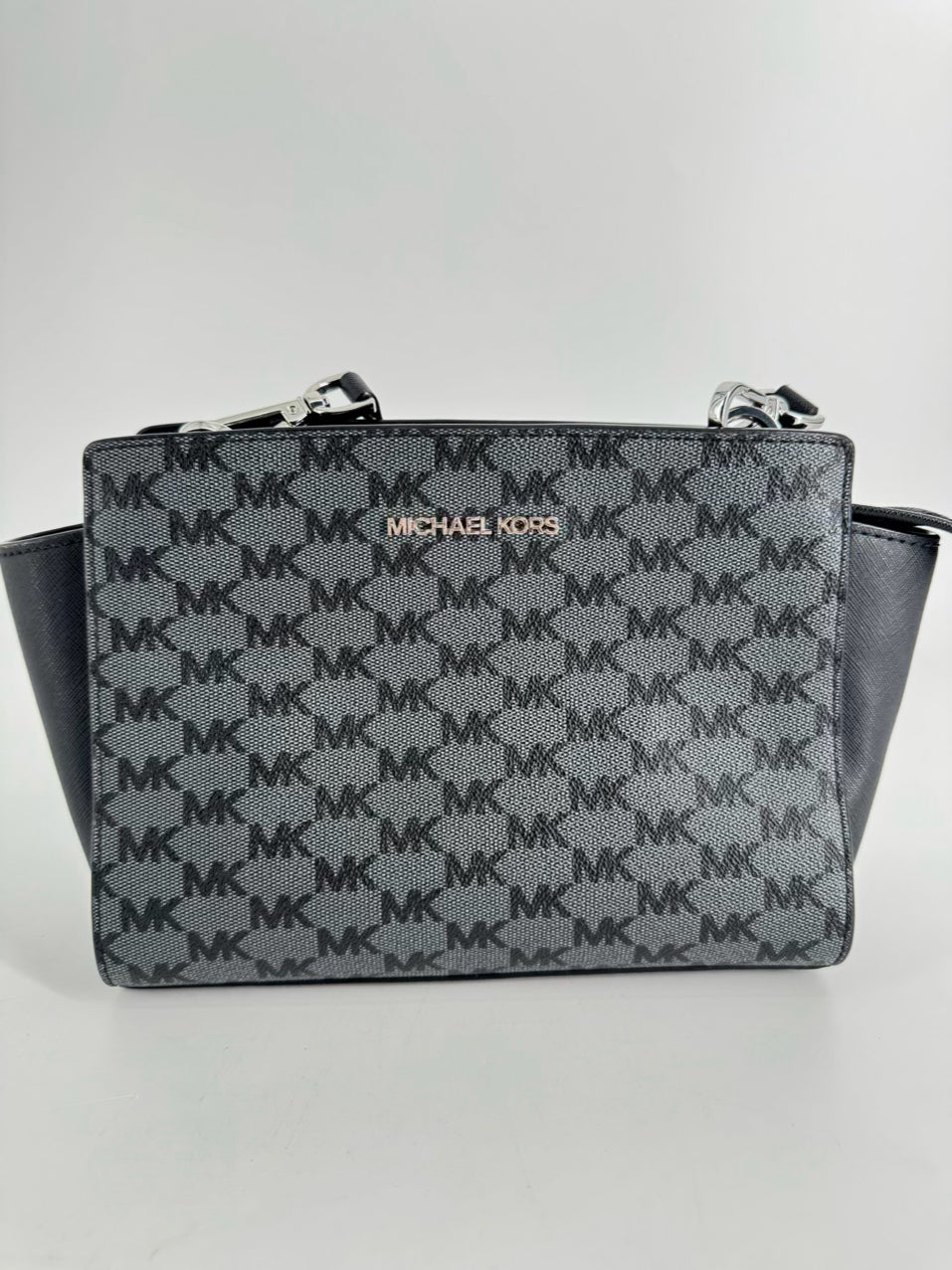 MICHAEL KORS Gray & Black Logo Coated Canvas Crossbody Bag