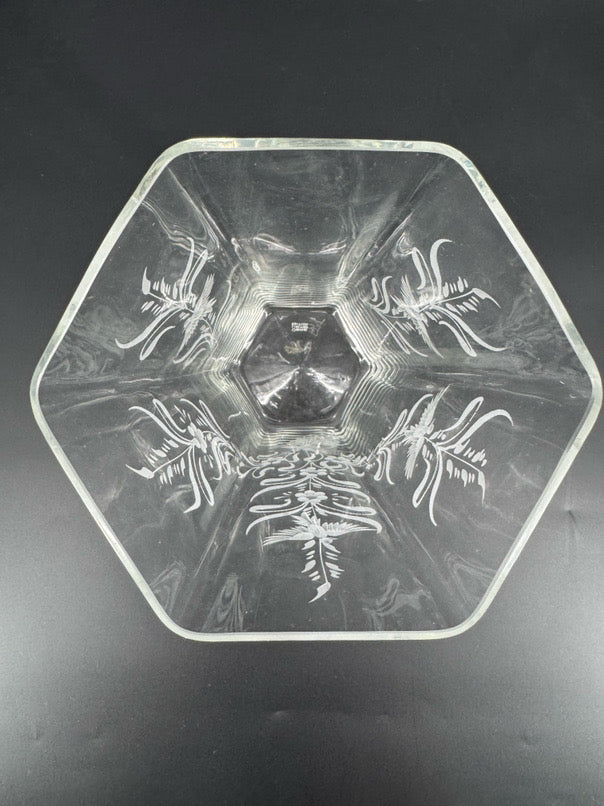 GIOVANNI Crystal Etched Birds Vase