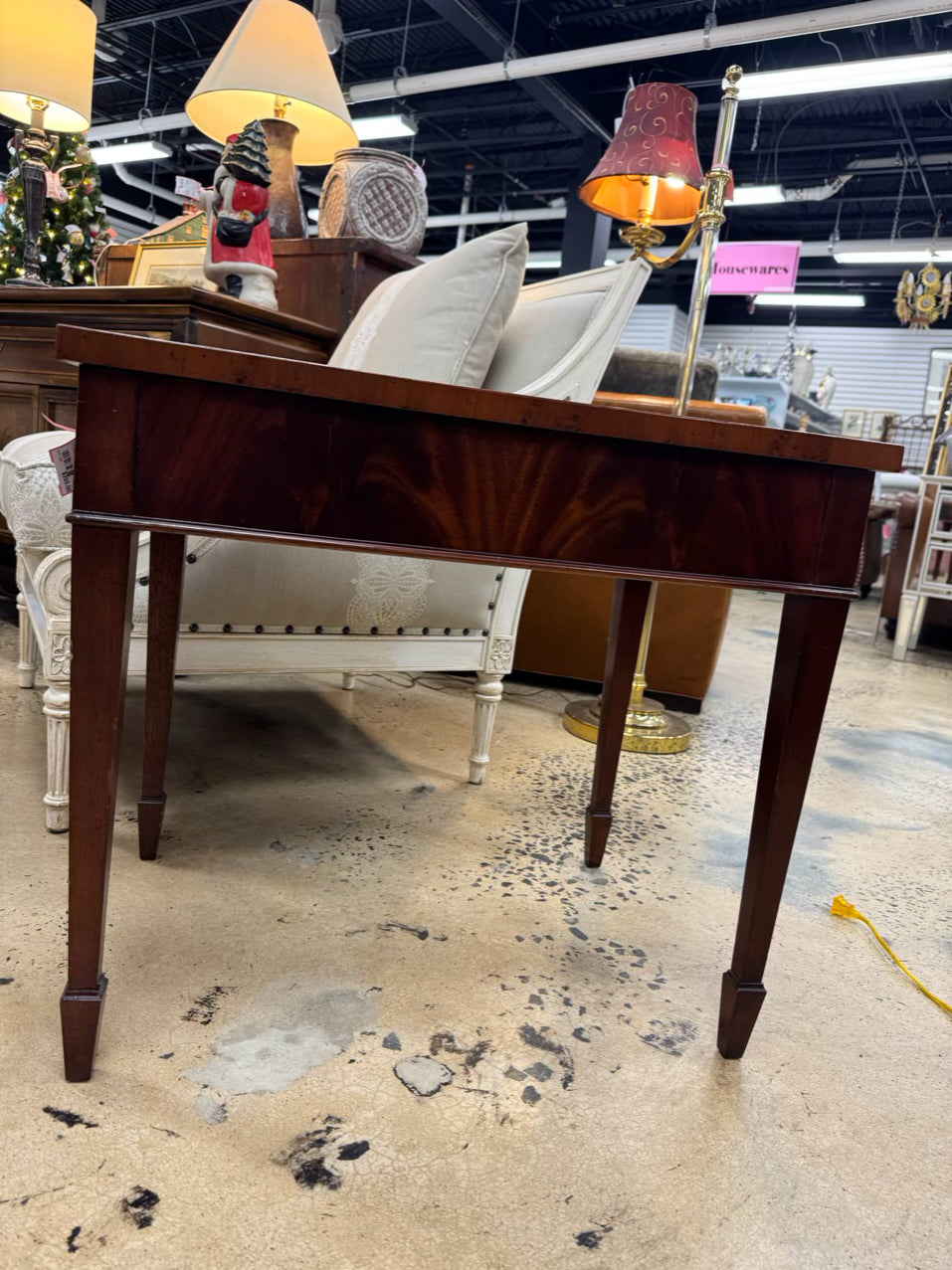 HEKMAN Burled Wood End Table