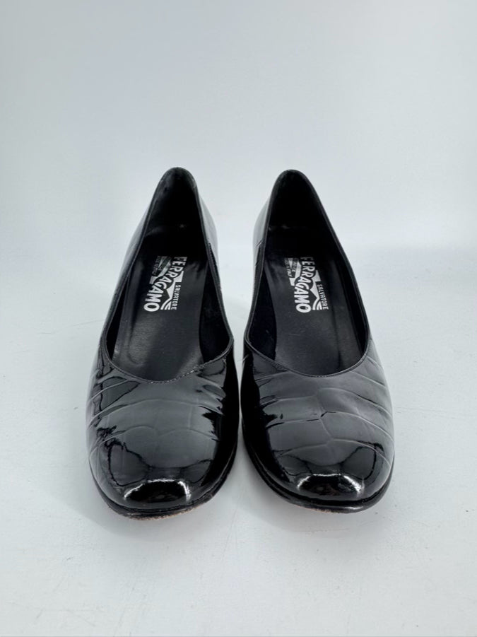 SALVATORE FERRAGAMO Size 7 Black Embossed Leather Heels