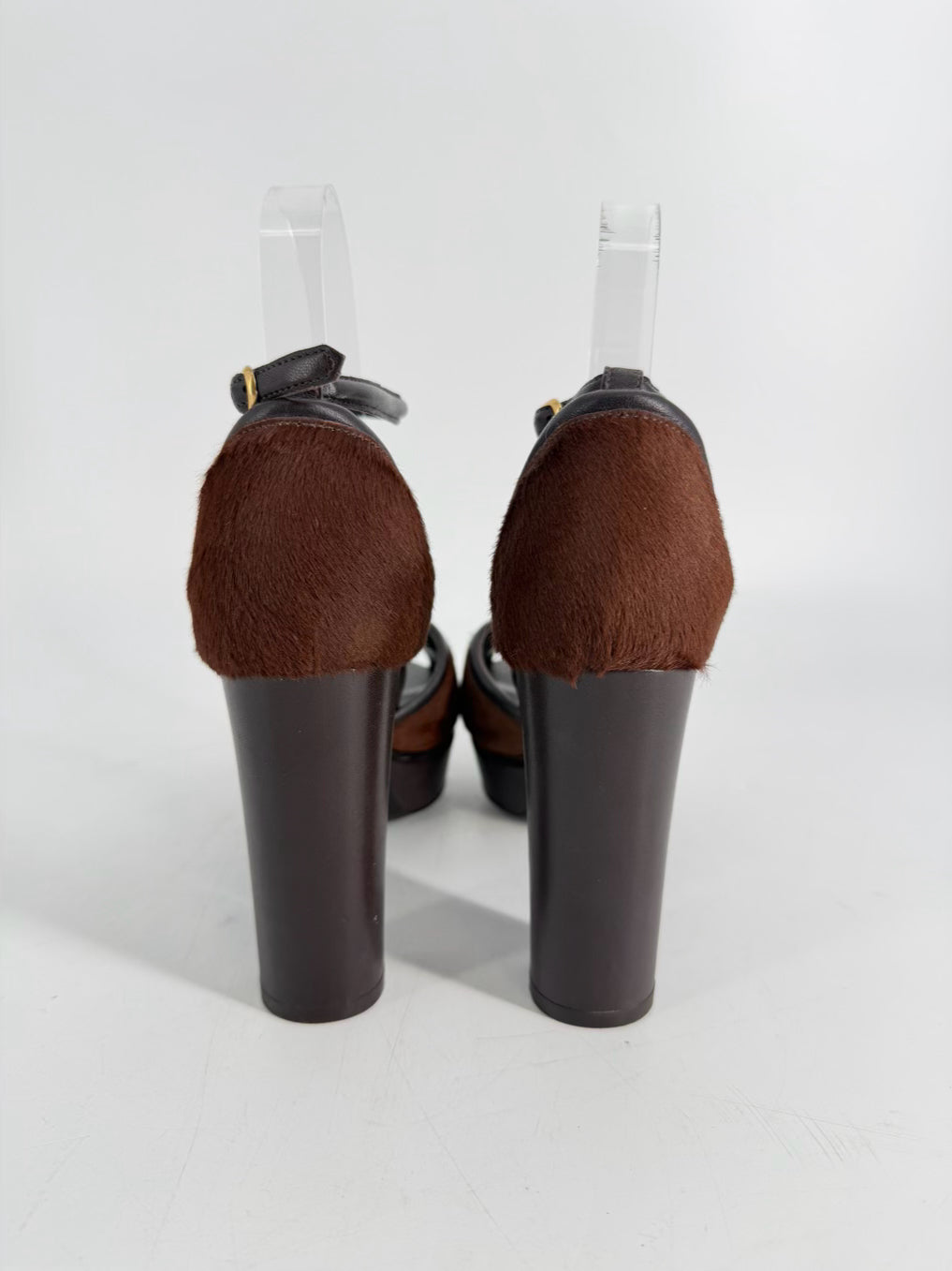 MARION PARKE Size 39 Chocolate Leather Heels