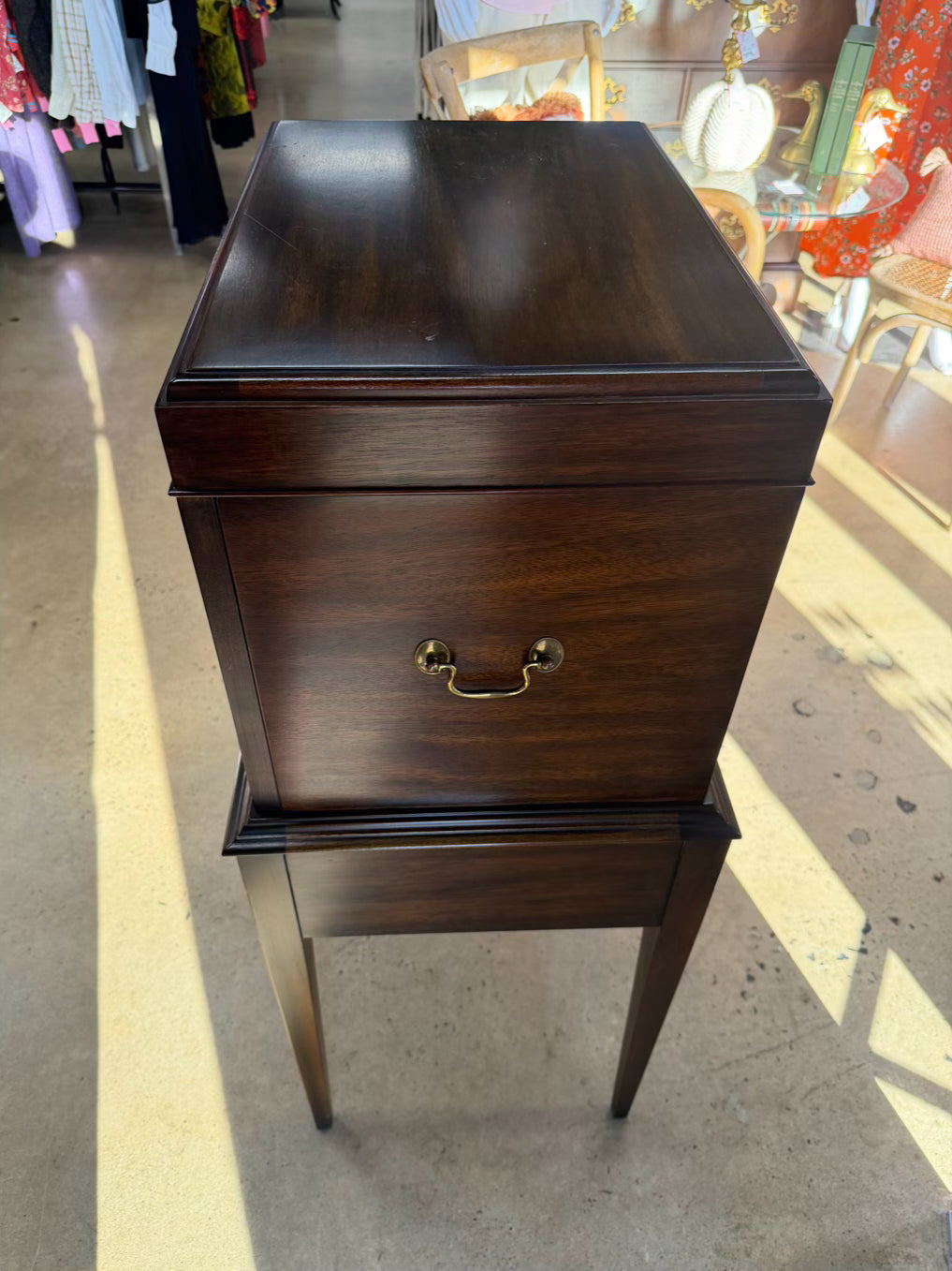 VIRGINIA GALLERIES Brown Wood Federal Silver Chest