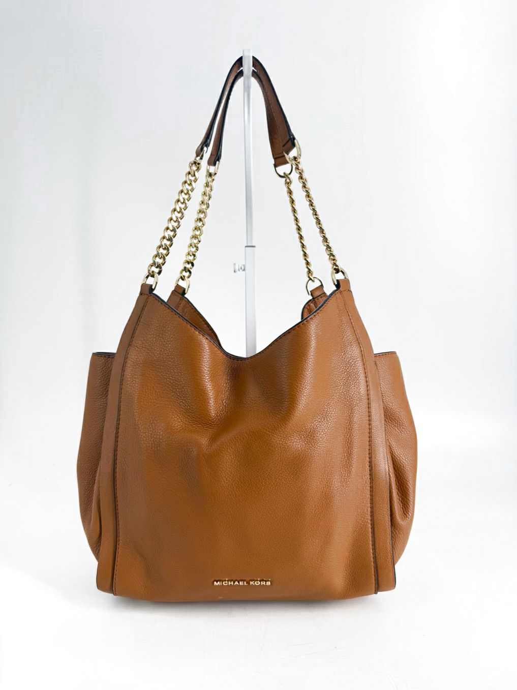 MICHAEL KORS Newbury Acorn Leather Medium Chain Shoulder Tote