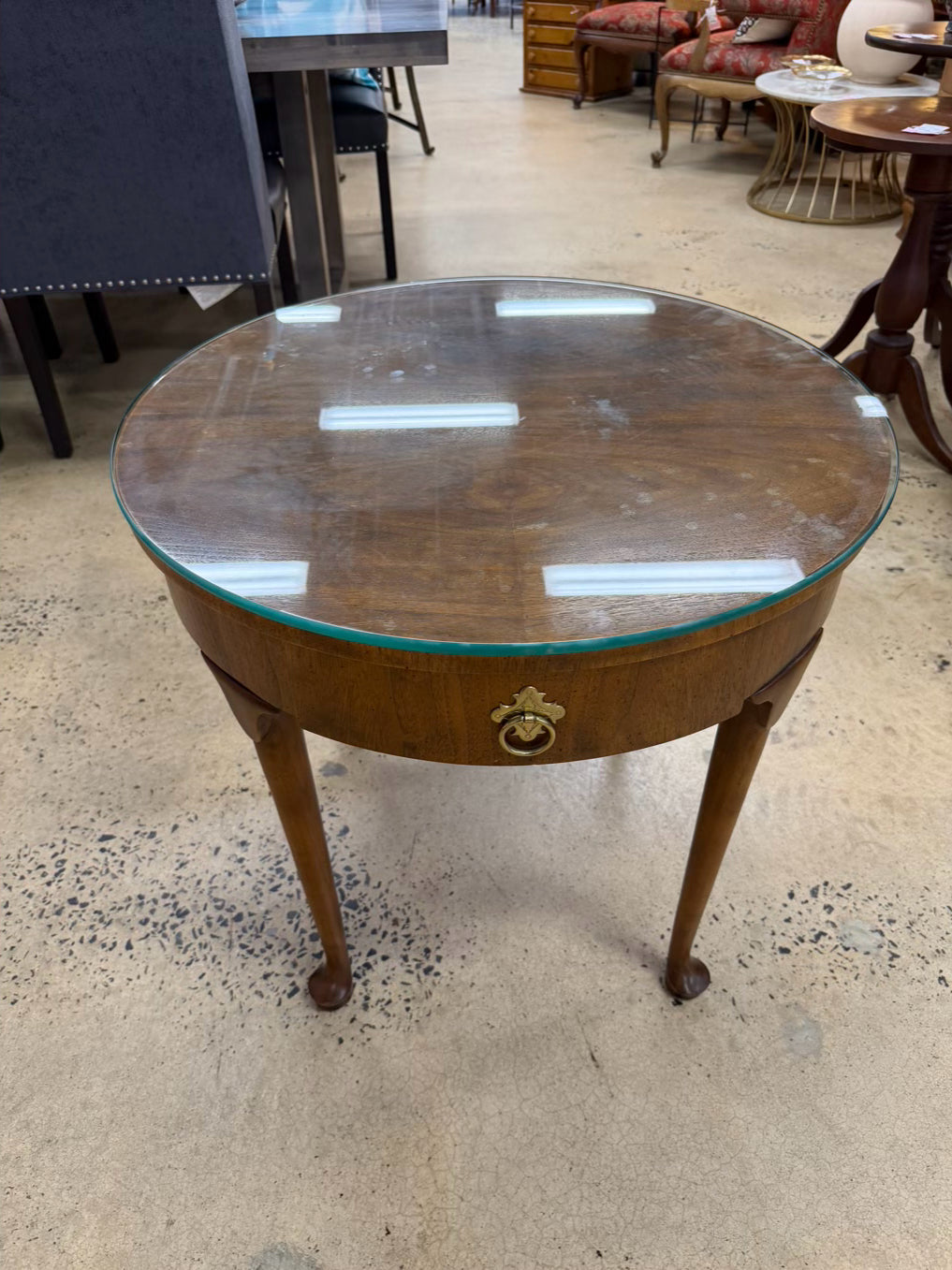 BAKER ROUND Wood Occasional Table w/ Queen Ann Feet & Glass Protective Top