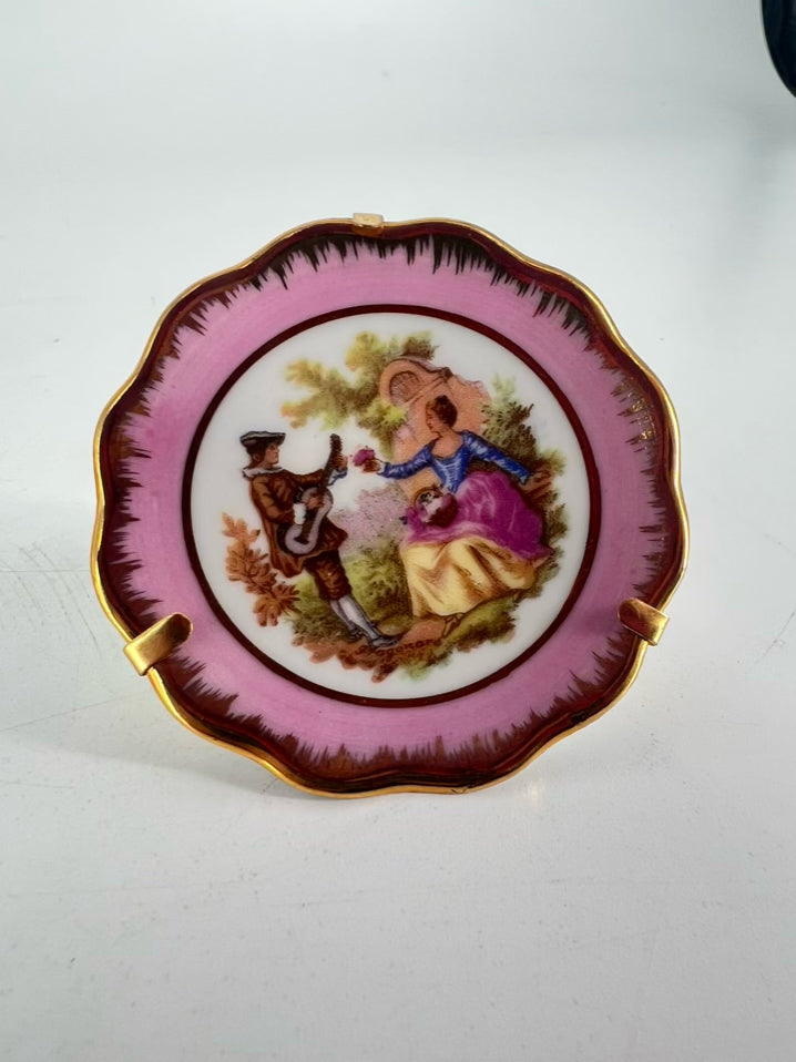 LIMOGES Muti Colored Miniature Doll Furniture Set of 4