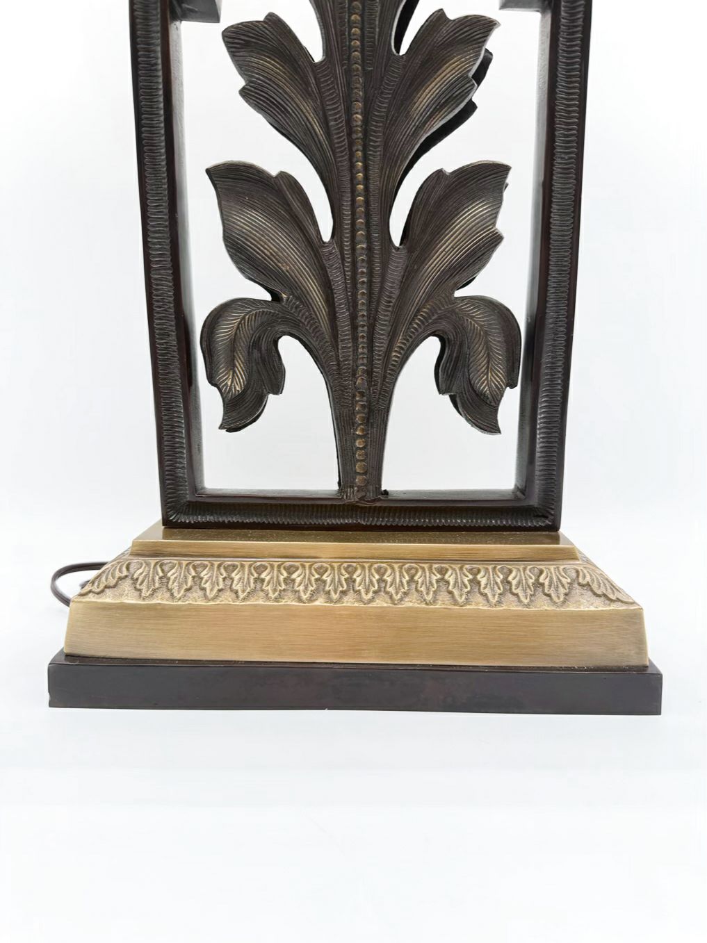 Brass & Metal Fleur De Lis Lamp w/ shade