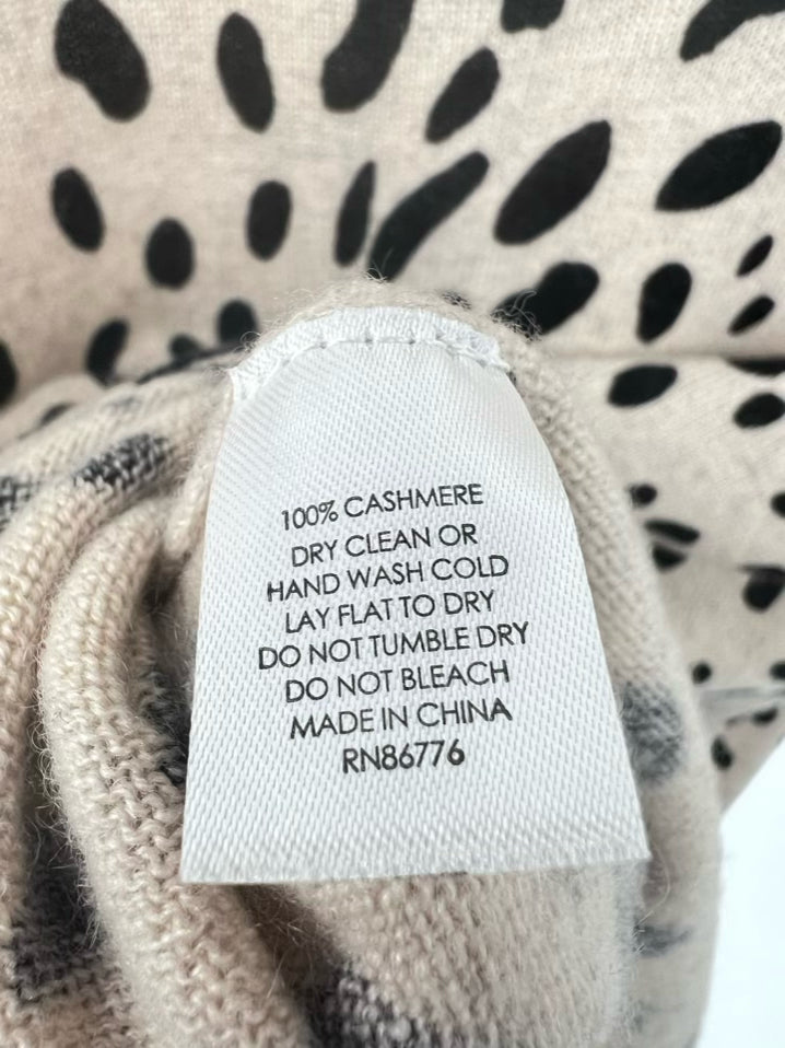 J. SOCIETY Size M Taupe & Black Cashmere Sweater NWT