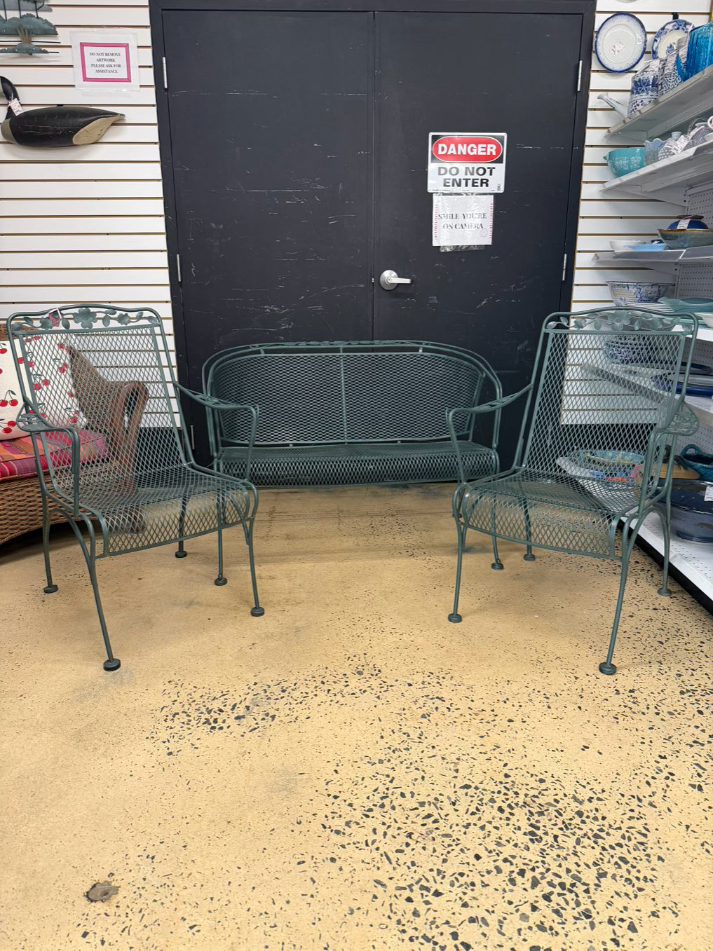 VINTAGE Green Wrought Iron Outdoor Sofa & 2 Chairs Patio Set