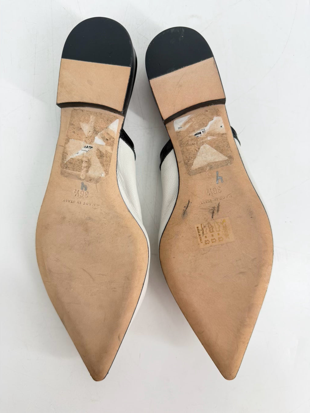 JOHN GALLIANO Size 36.5 White & Black Flats