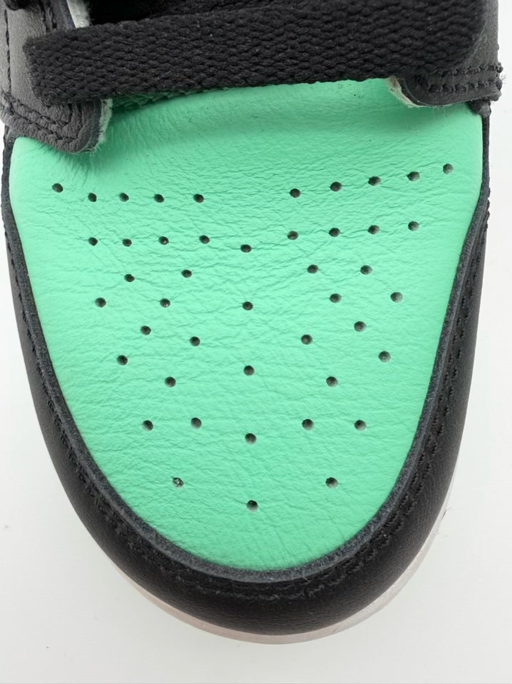 NIKE AIR JORDAN Retro High OG Green Glow Size Youth 6.5 Teal & Black Sneakers