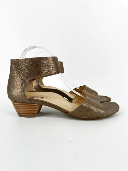 PAUL GREEN Size 7.5 Gold Leather Kitten heels