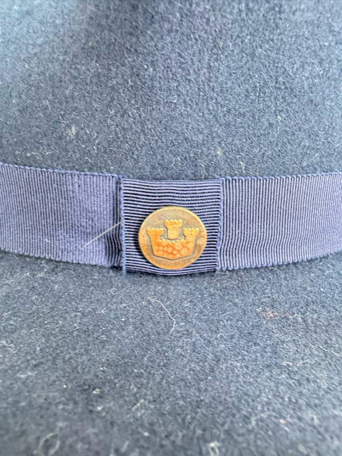 GOORIN BROS Unisex Size Small Navy Suede Fedora