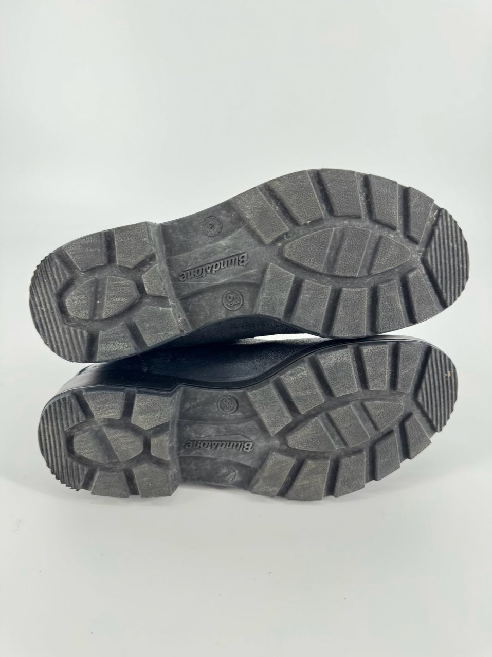 BLUNDSTONE Size 8 Navy Leather Boots