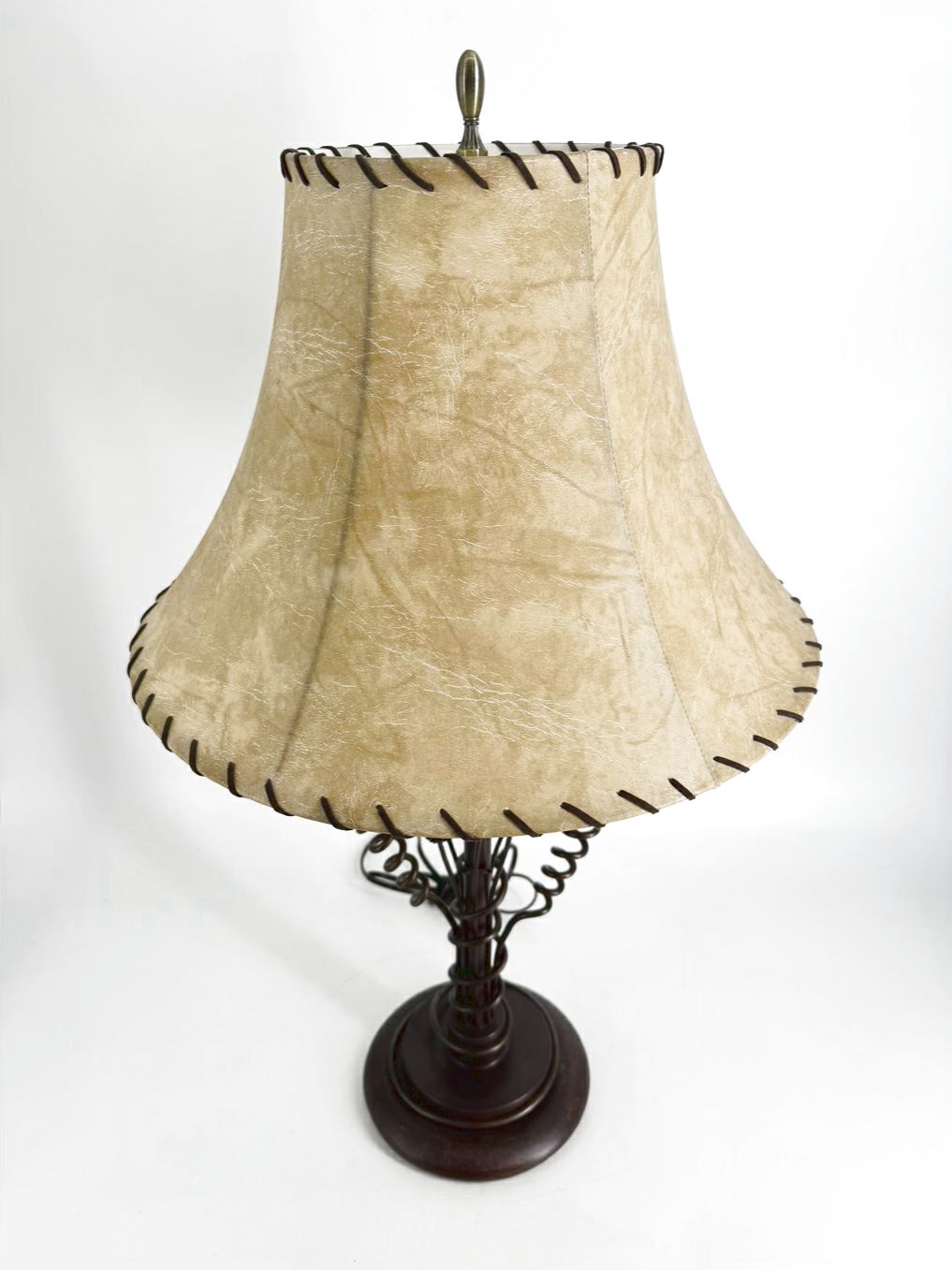 Brown Metal Cat Tail & Pine Cones Lamp w/ Shade