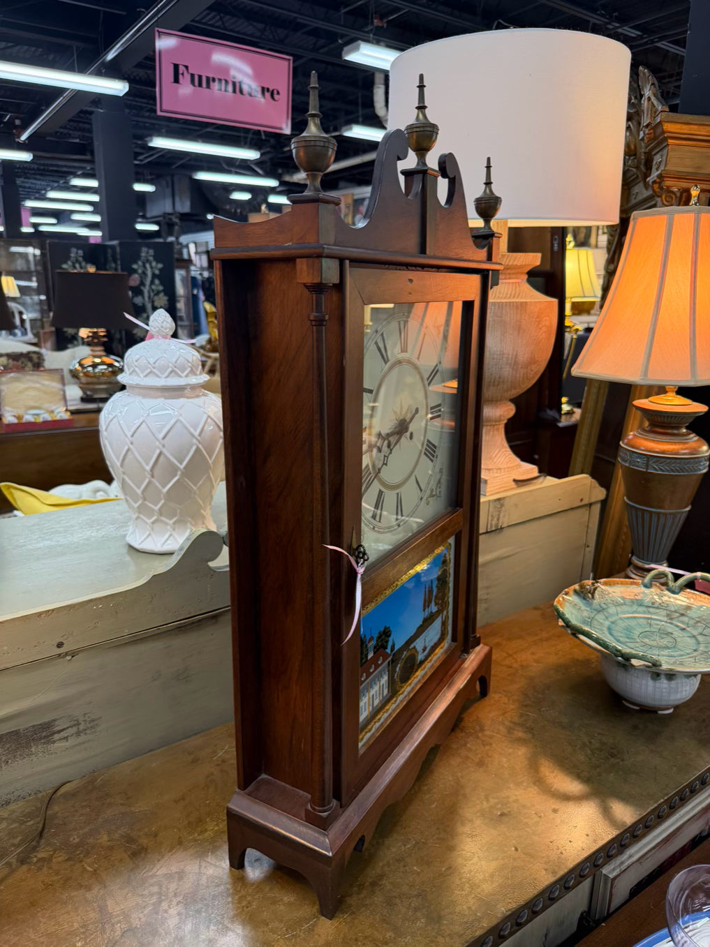 ELI TERRY REPRODUCTION Wood Pillar and Scroll Mantel Clock