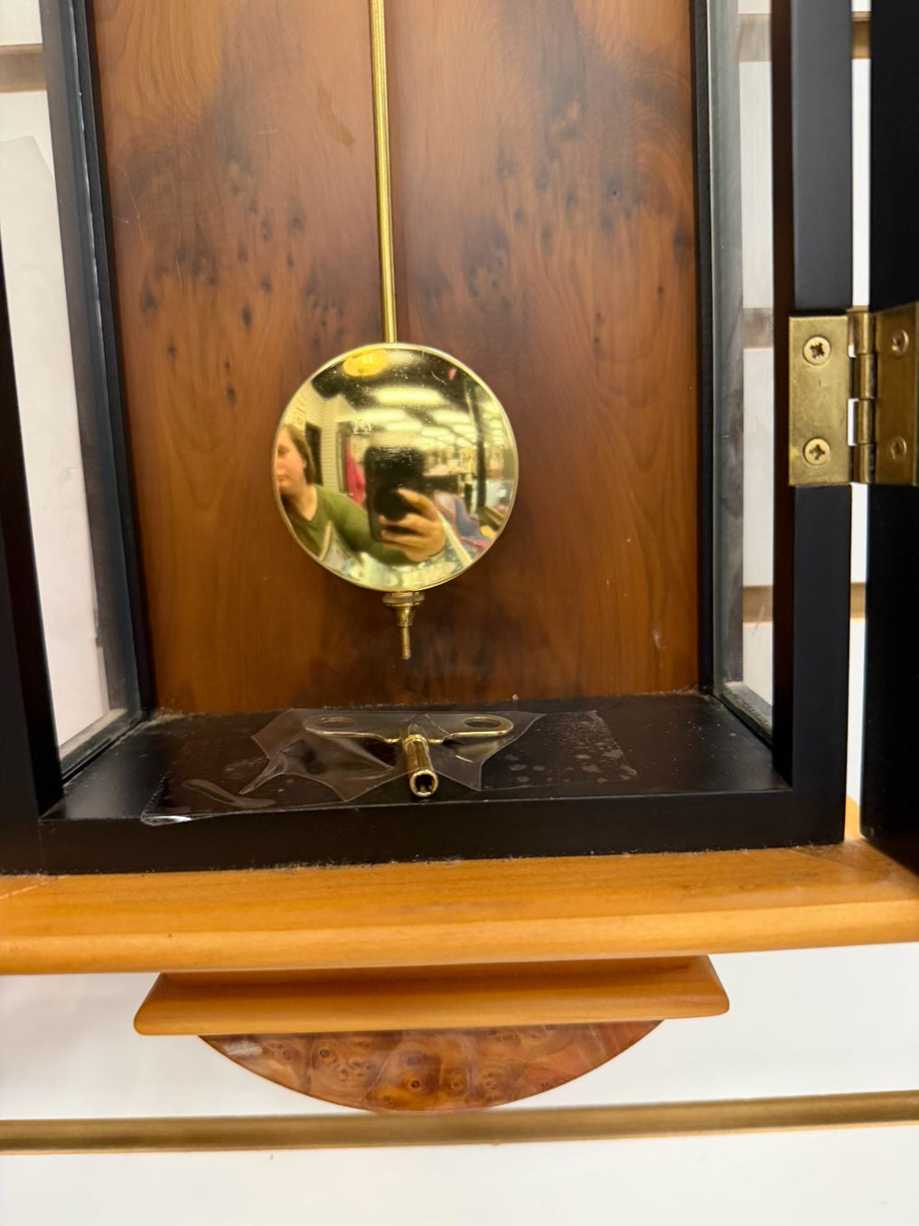 HERMLE & JOHN Wood Hanging Wall Clock