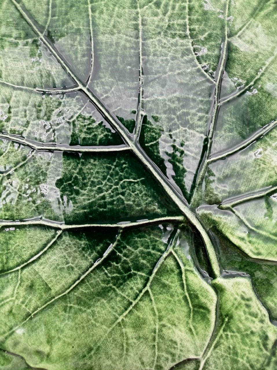VIETRI Green Leaves Platter