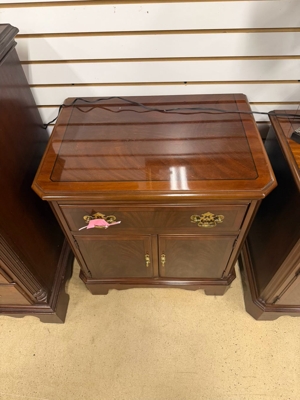 DREXEL Dark Mahogany Chippendale Nightstand