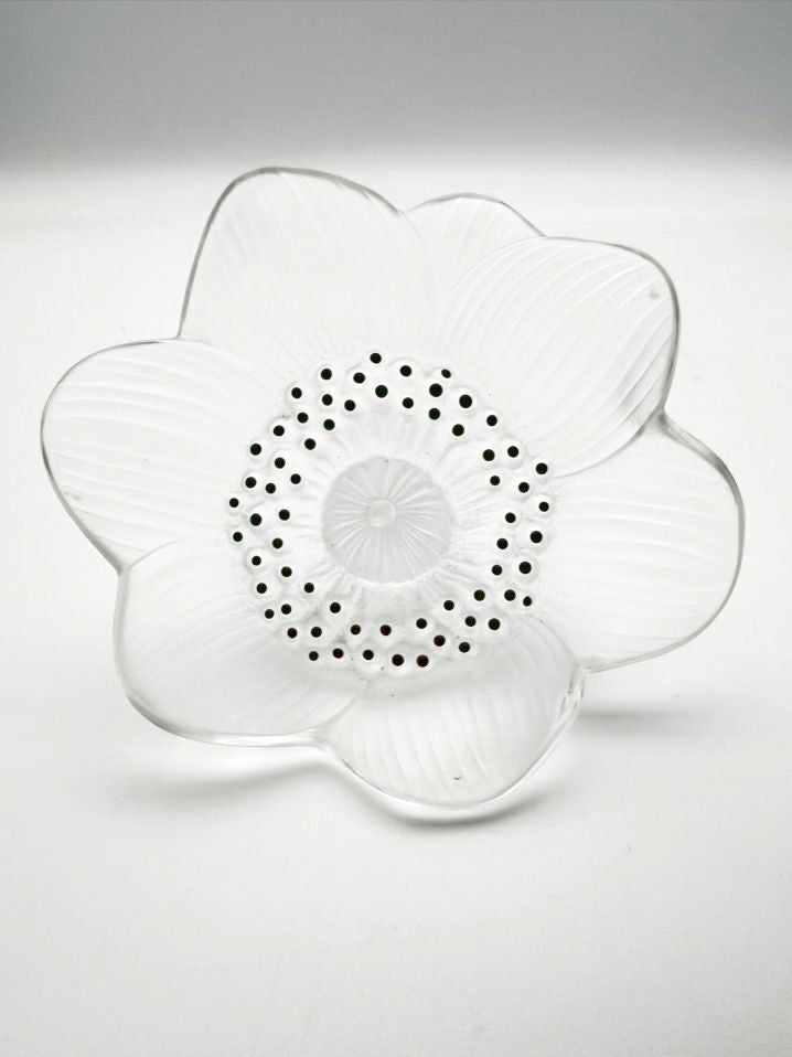 SIGNED LALIQUE Frosted Glass Anemone Object