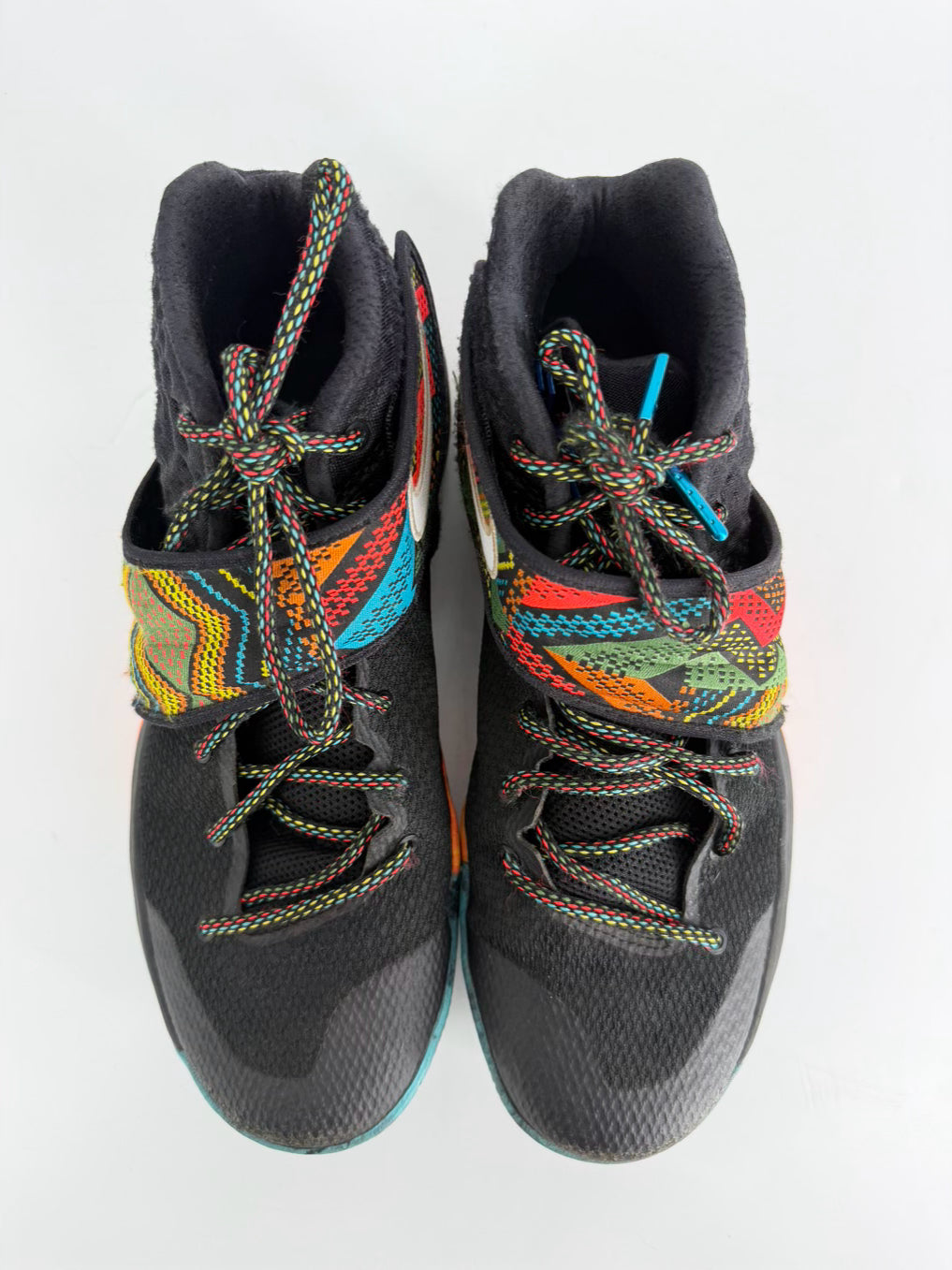 NIKE Size 10 Black & Multi Colored Textile Sneakers