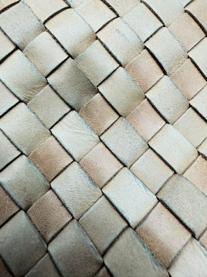 BEMBIEN Natural Leather Woven Purse