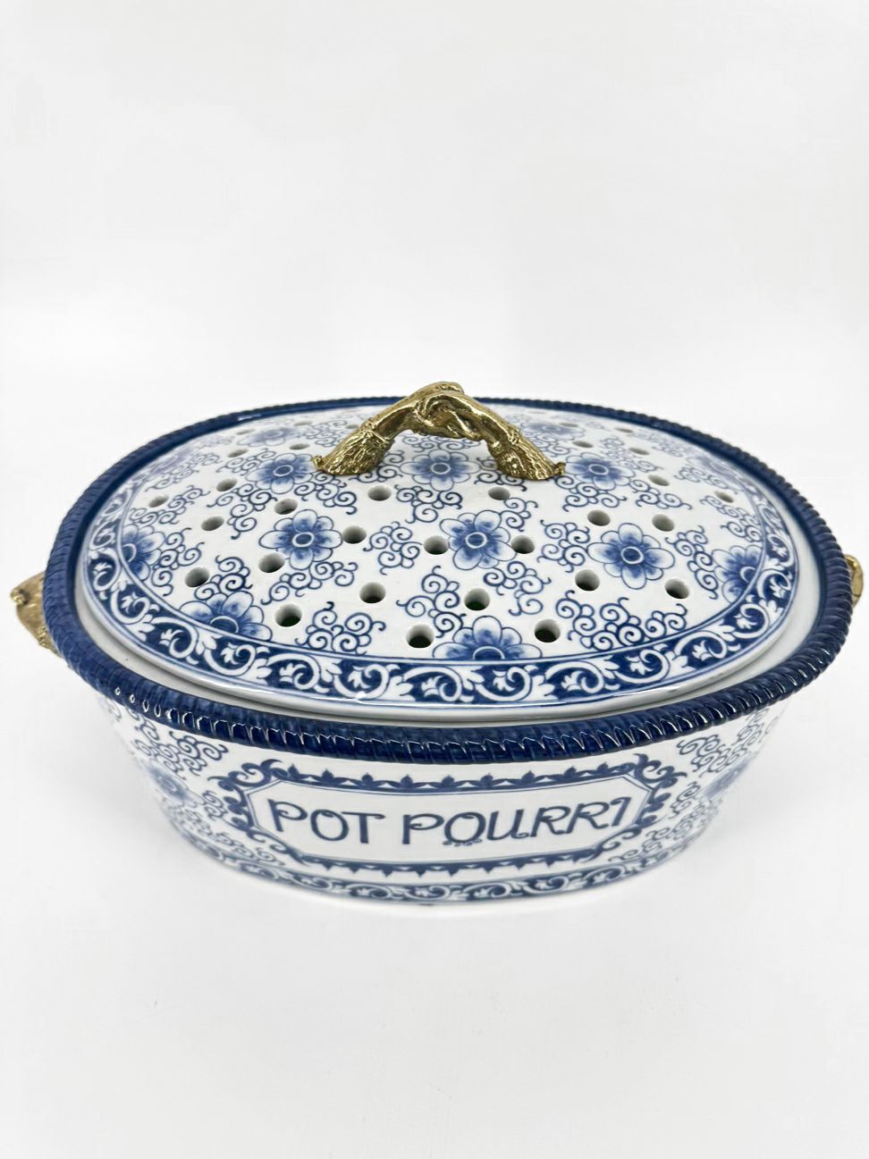 blue/white Porcelain MAITLAND SMITH Tureen