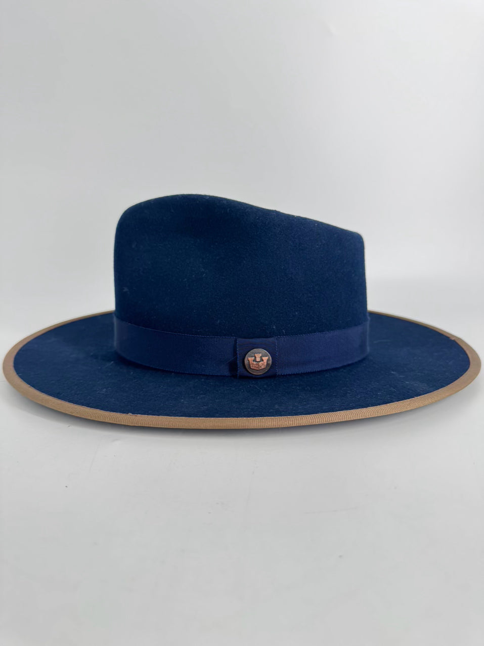 GOORIN BROS Unisex Size Small Navy Suede Fedora