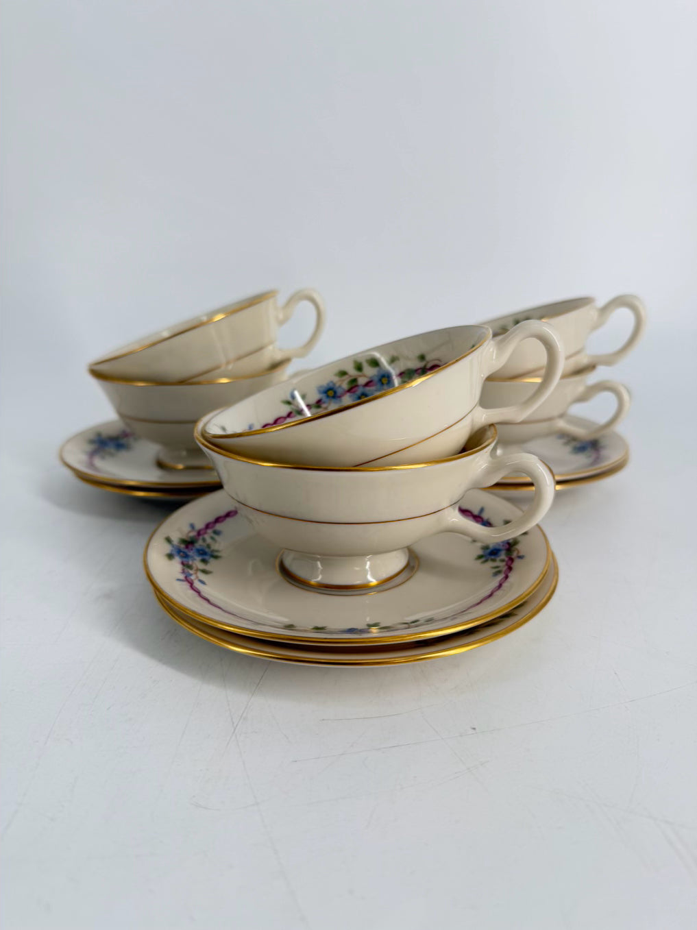 LENOX White, Pink & Blue China Belvidere 6 Piece Dinnerware Setting For 8