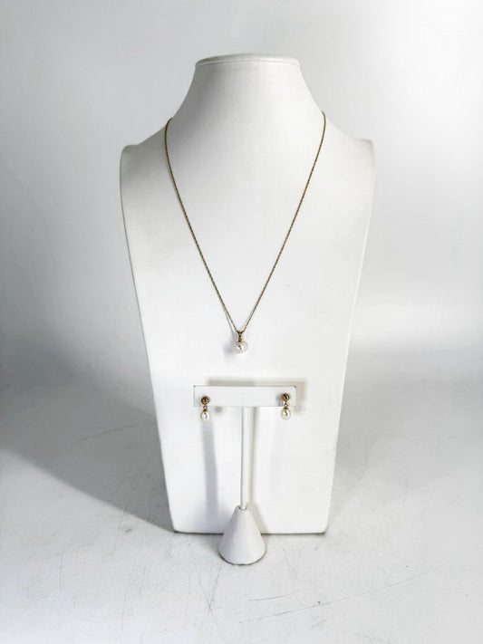 14K Gold FRESH WATER PEARLS Diamond Necklace & Earring Set