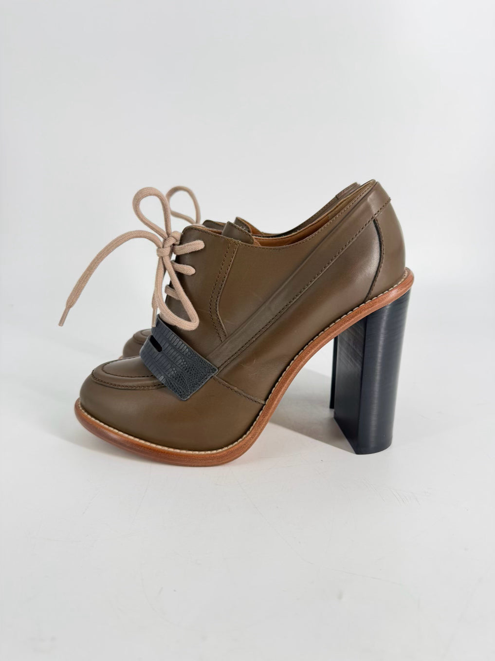 CHLOE Size 39 Olive Heels