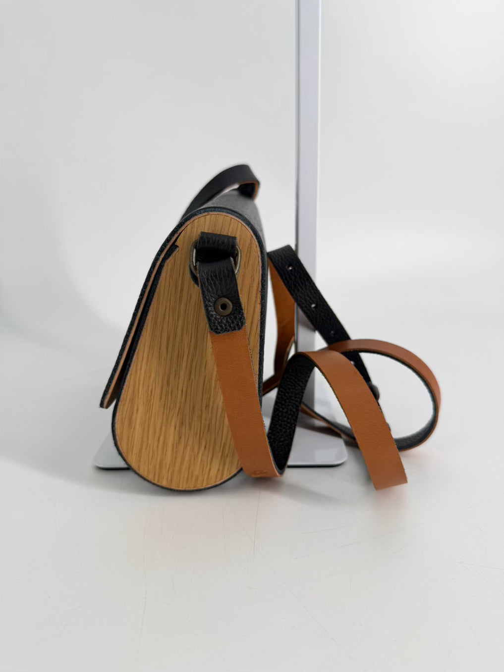 MUD Mini Pear Black Leather & Cork Crossbody Bag w/ Gold Tone Hardware