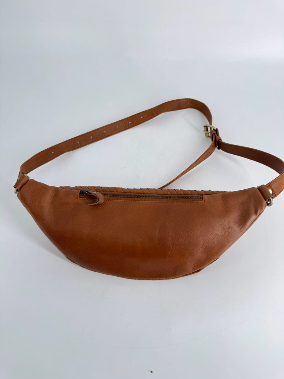 MANDRN Camel Woven Leather Fanny Pack