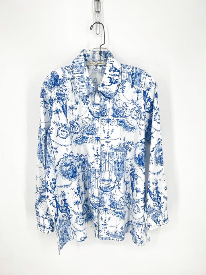 RANI ARABELLA Size XXL Blue & White Print Blouse