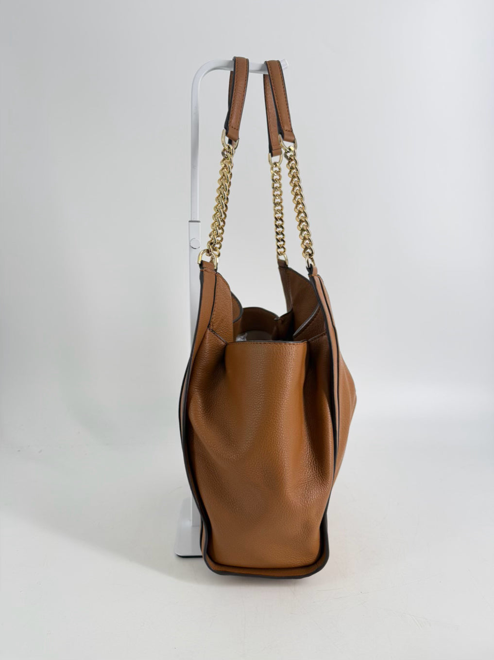 MICHAEL KORS Newbury Acorn Leather Medium Chain Shoulder Tote