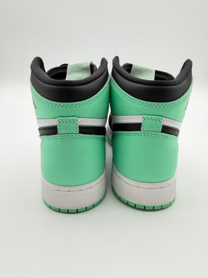 NIKE AIR JORDAN Retro High OG Green Glow Size Youth 6.5 Teal & Black Sneakers