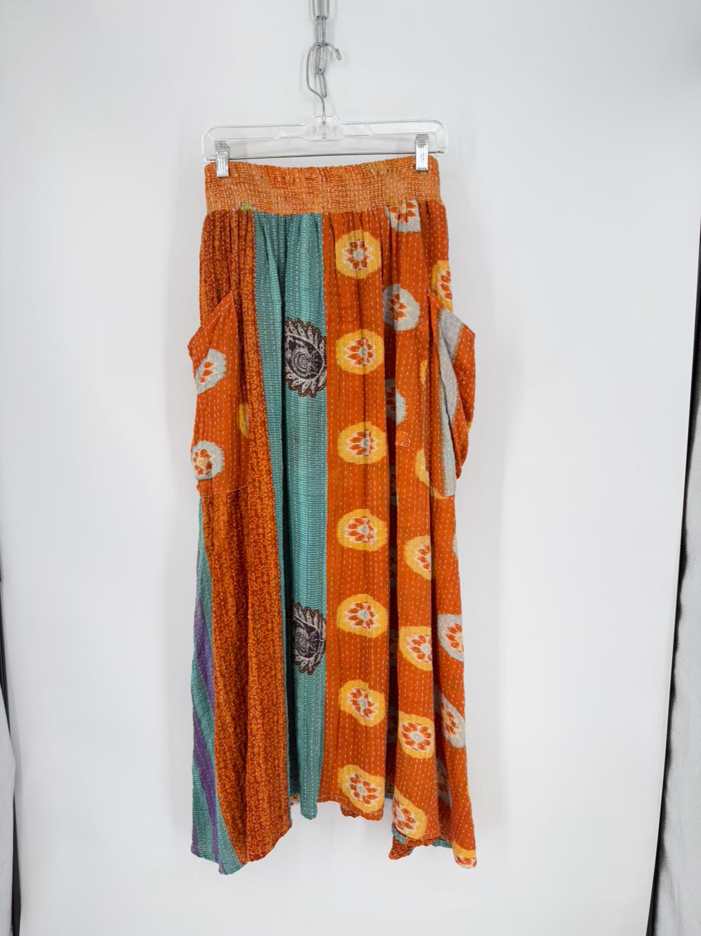 KANTHA BAE Size Wmn's Free Size Orange Print Maxi-Skirt