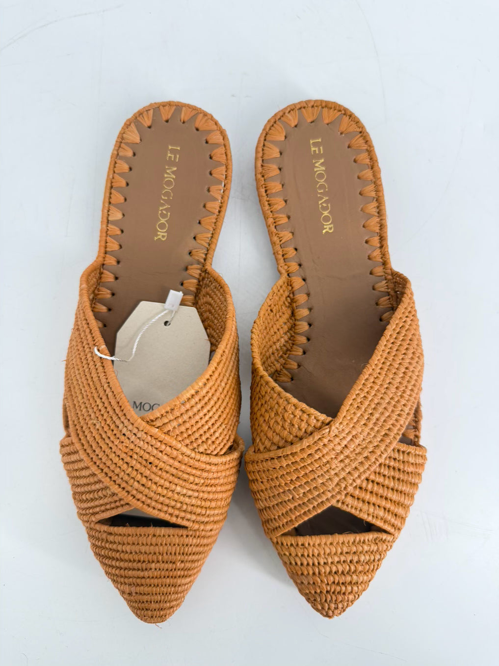 LE MOGADOR Size 37 Orange Flats NWT