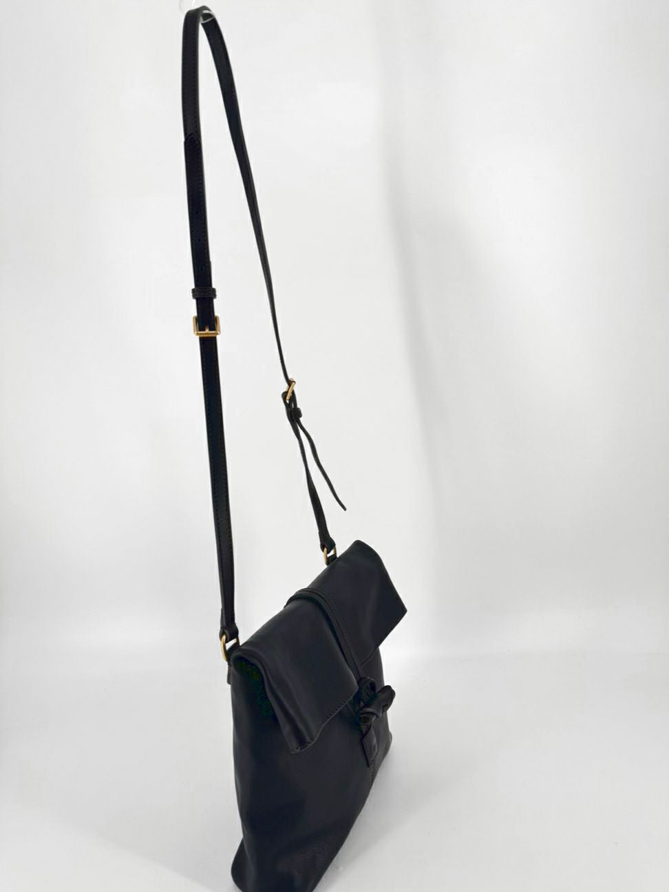 DOONEY & BOURKE Black Leather Crossbody Bag With Toggle Closure