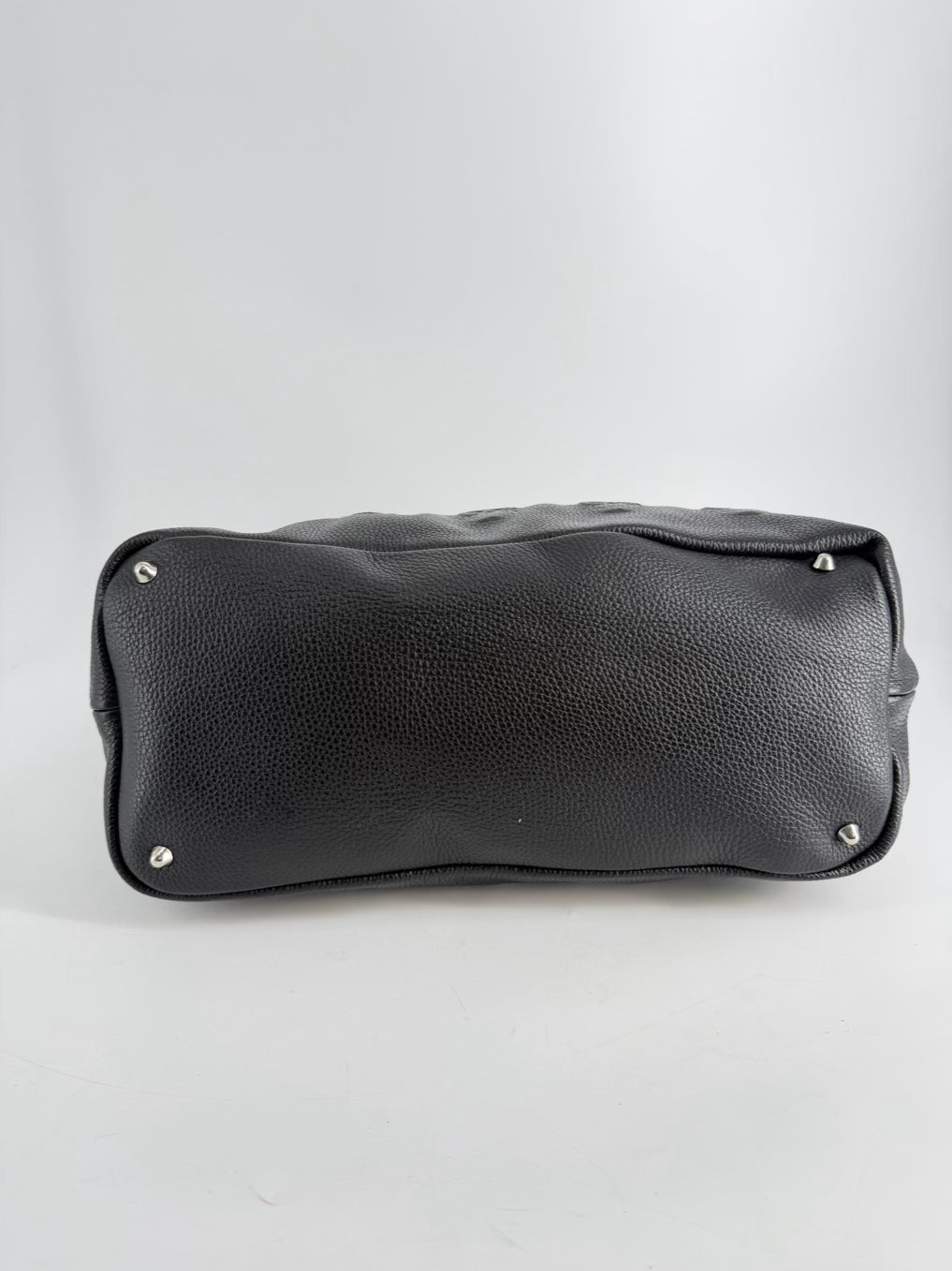 IOPELLE Black Leather Skull Design Purse