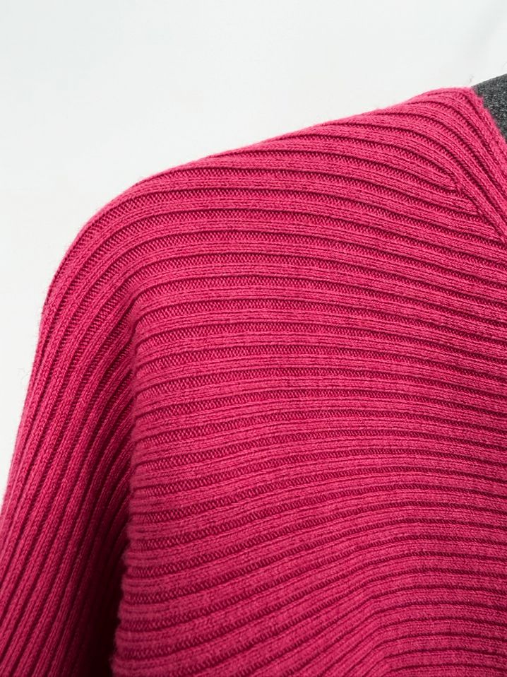 CARLISLE Wmn's O/S Berry Ribbed Shawl NWT